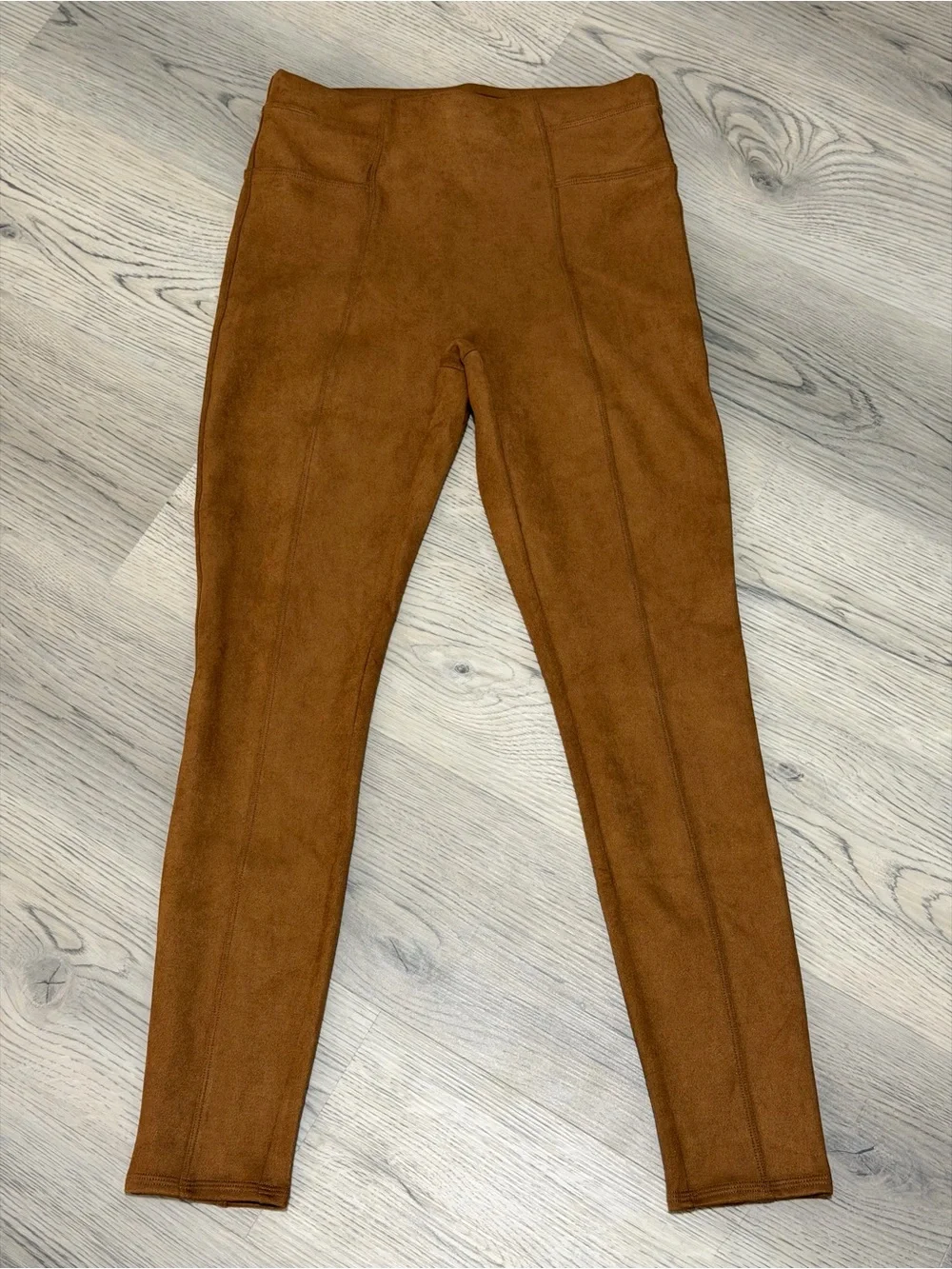 NEW SPANX Faux Suede Leggings Rich Caramel Brown Size Medium 28" Inseam - Picture 5 of 11